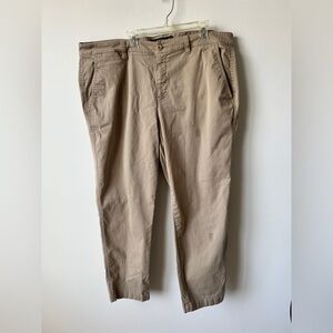 Lauren Ralph Lauren Women’s Plus Size Chino Pants Khaki Size 16W Ankle Crop